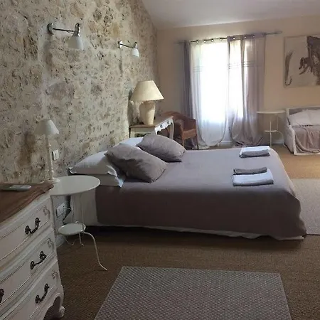 Maison d'hôtes La Maison Vieille Maison D'hôtes&gîtes 3*