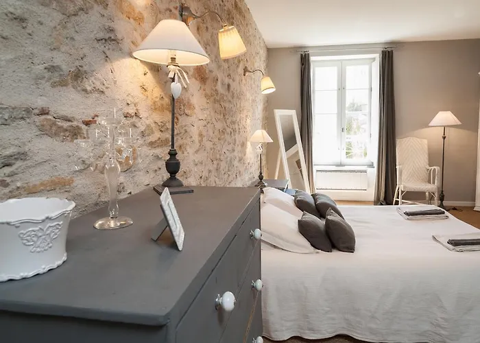 Guest house La Maison Vieille Maison D'Hotes & Gites Carcassonne