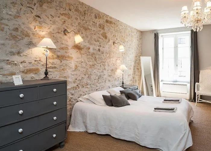 La Maison Vieille Maison D'Hotes & Gites Guest house 3*